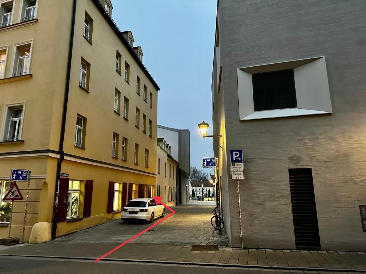Liboria: Stylische Altstadtwohnung Regensburg Luaran gambar